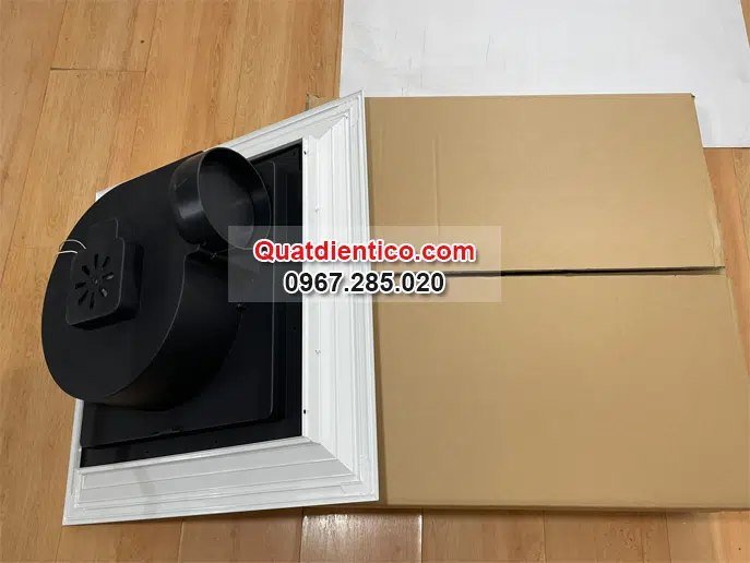 Quạt có vỏ hộp trơn